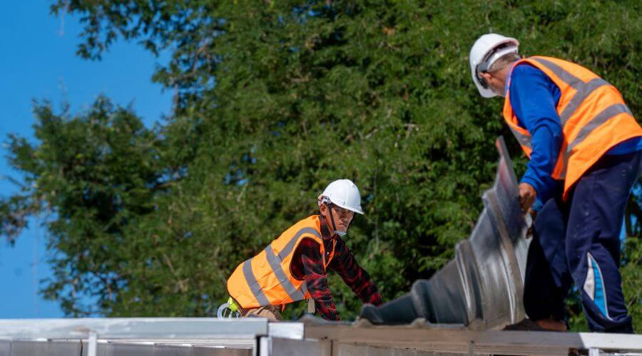Professional New roof installation in Captain Cook, HI